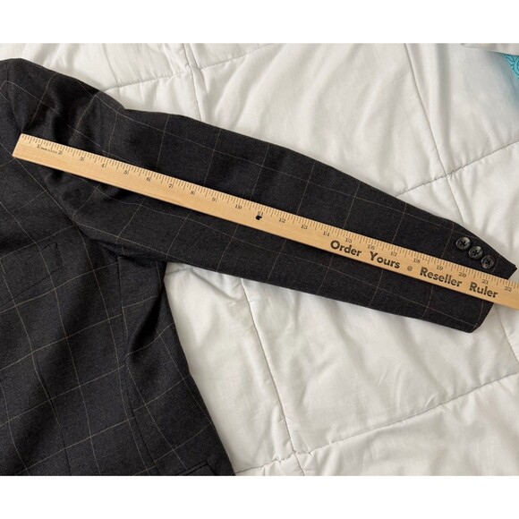 Burberry London Blazer Mens 46R Gray Plaid Windowpane Wool Sport Coat Jacket - Picture 13 of 14